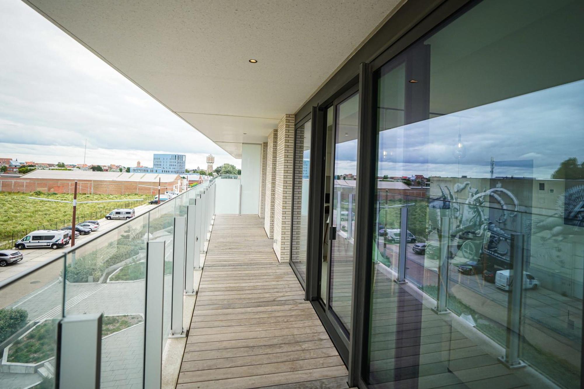 Huswell - Beautiful Apartment With Communal Pool And Gym Οστένδη Εξωτερικό φωτογραφία